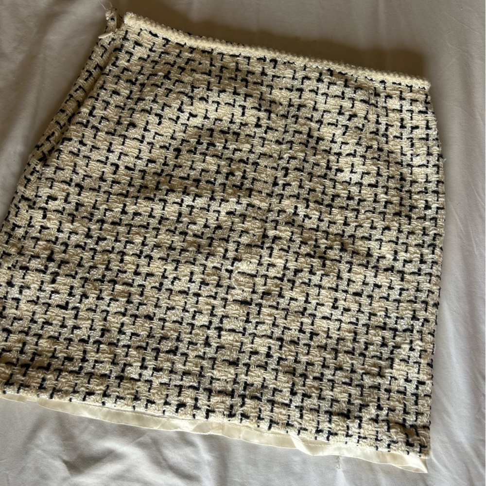 INC International Concepts Black and Cream Tweed Skirt